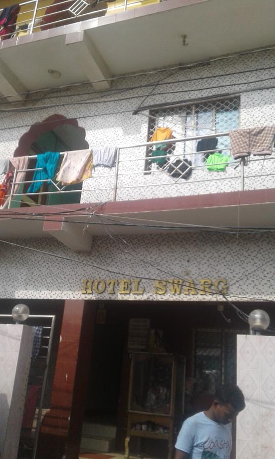 Hotel Swarg Puri Exterior foto