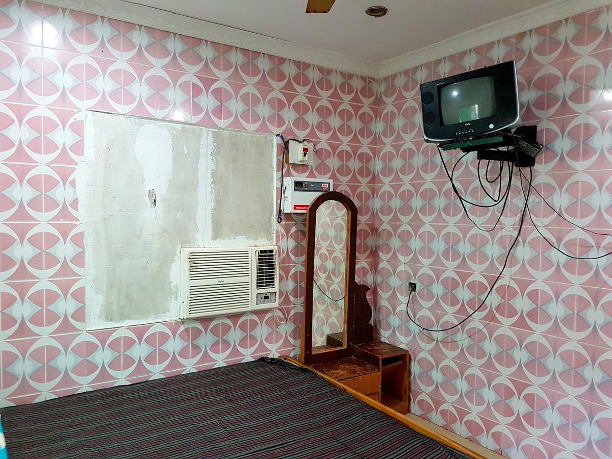 Hotel Swarg Puri Exterior foto